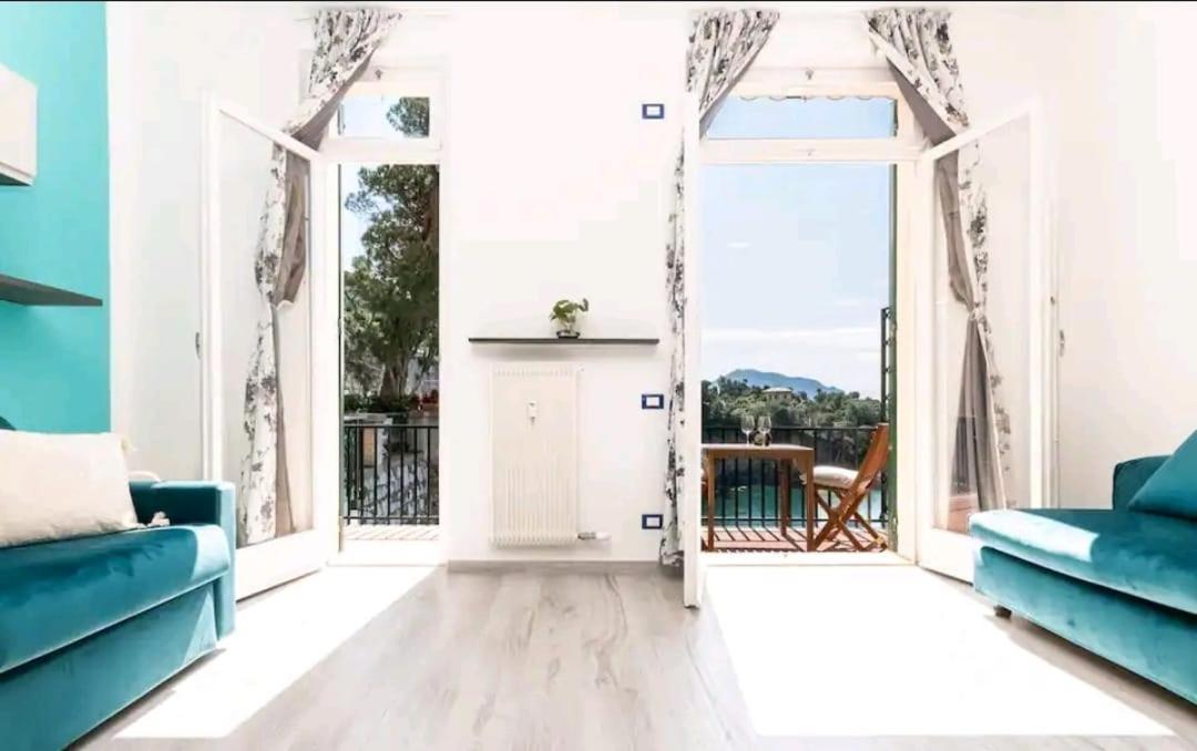 Pieve Ligure A Picco Sul Mare Con Piscina Villa Regina Eksteriør billede