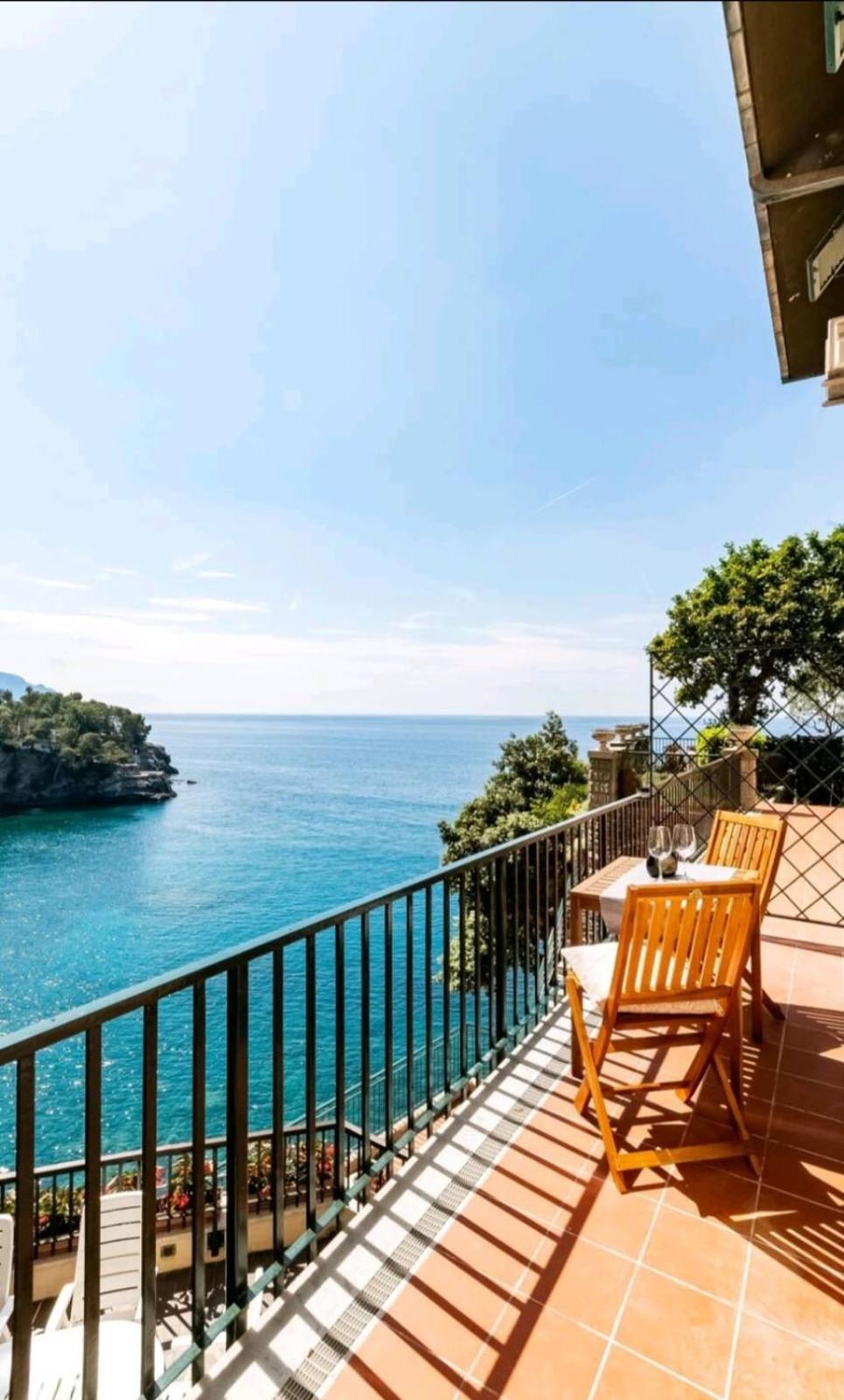 Pieve Ligure A Picco Sul Mare Con Piscina Villa Regina Eksteriør billede